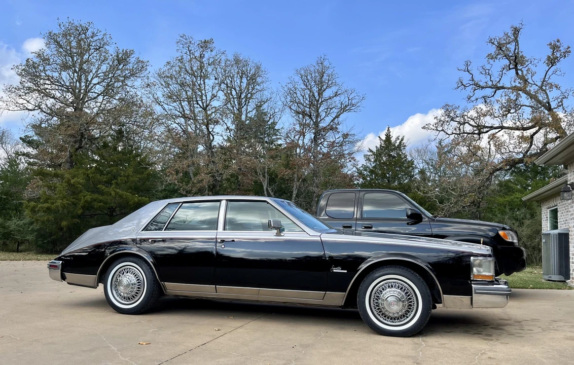 1980 Cadillac Seville - Image 10 of 31