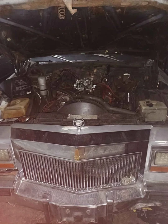 1980 Cadillac Brougham - Image 11 of 18