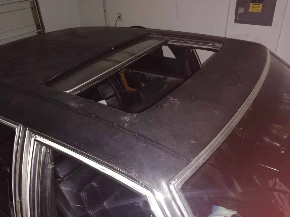 1980 Cadillac Brougham - Image 9 of 18