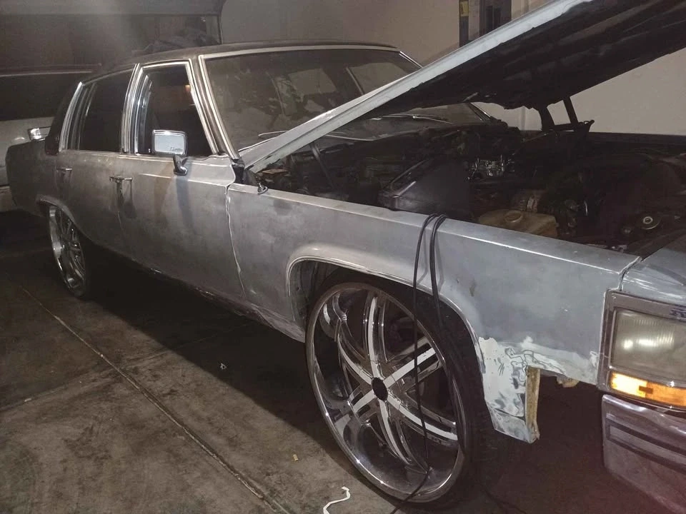 1980 Cadillac Brougham - Image 2 of 18