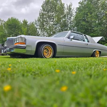 1980 Cadillac coupe deville