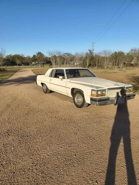 1980 Cadillac DeVille 5th Gen - Image 6 of 6