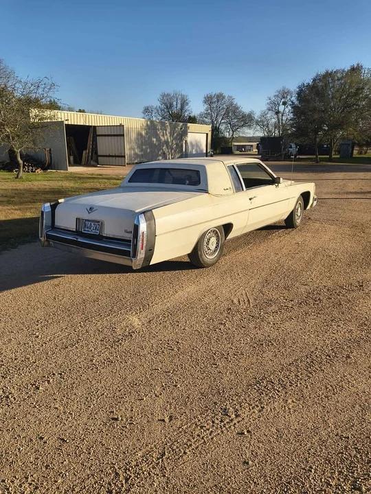 1980 Cadillac DeVille 5th Gen - Image 5 of 6