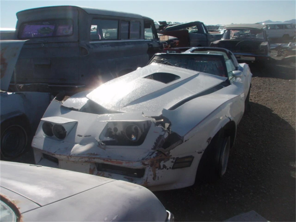1980 Chevrolet Corvette C3 - Image 2 of 3
