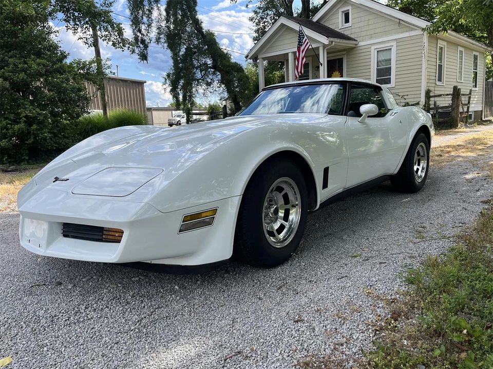 1980 Chevrolet Corvette C3 - Image 2 of 31