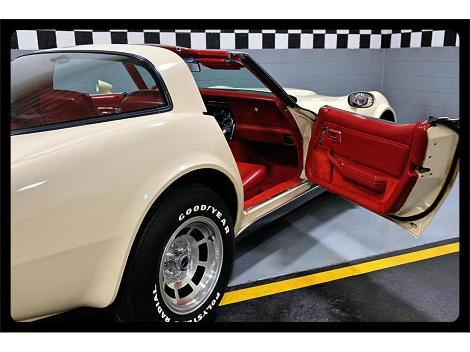 1980 Chevrolet Corvette C3 - Image 11 of 31