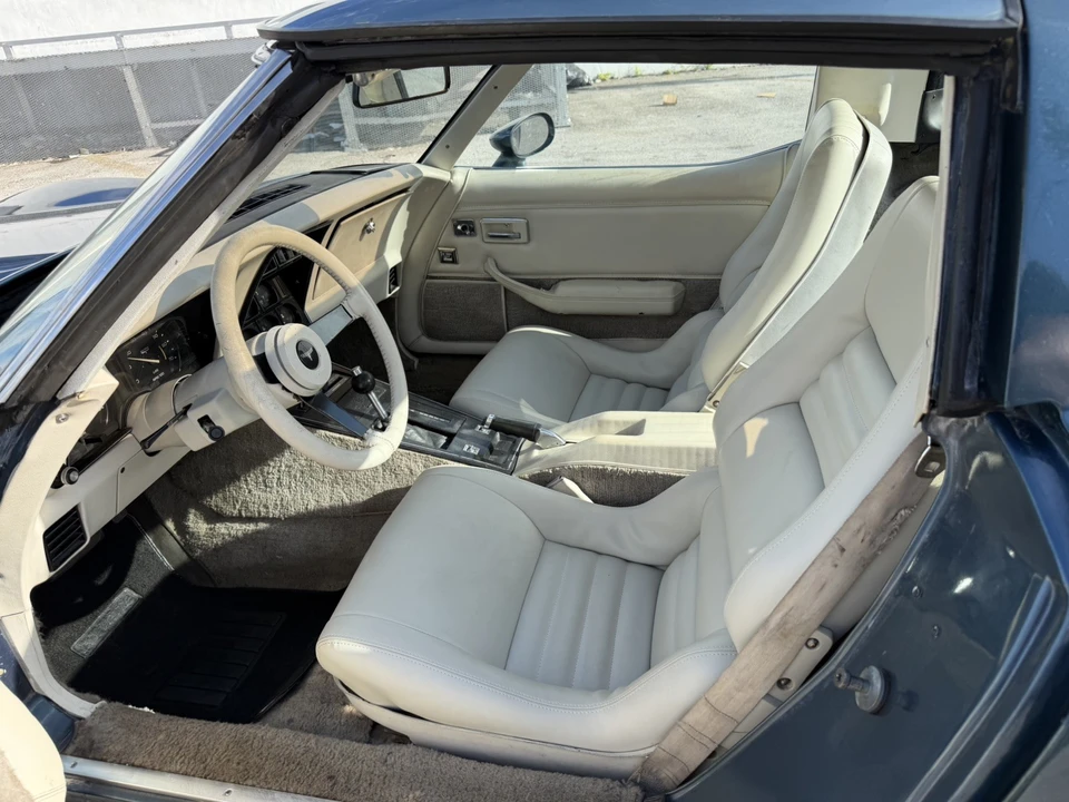 1980 Chevrolet Corvette C3 - Image 17 of 31