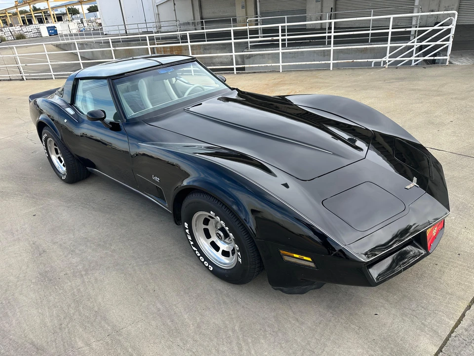 1980 Chevrolet Corvette C3 - Image 14 of 31