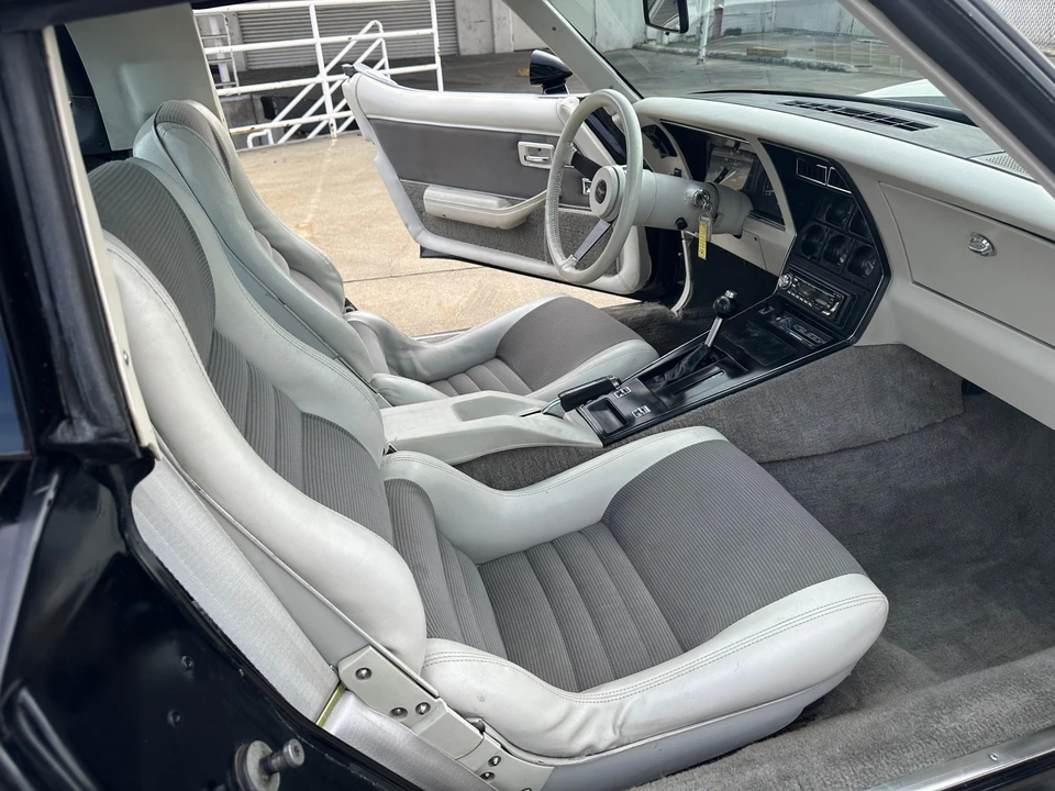 1980 Chevrolet Corvette C3 - Image 30 of 31