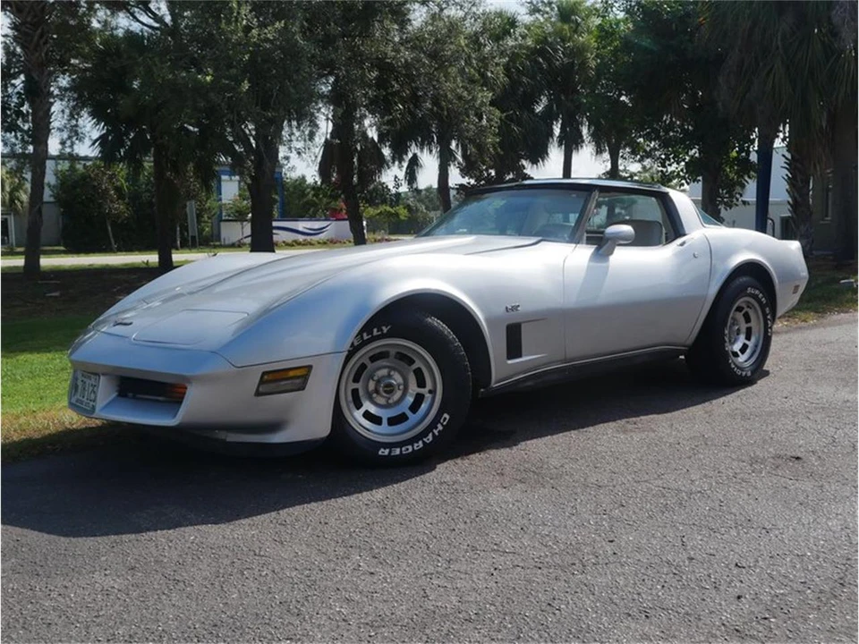1980 Chevrolet Corvette C3 - Image 14 of 31