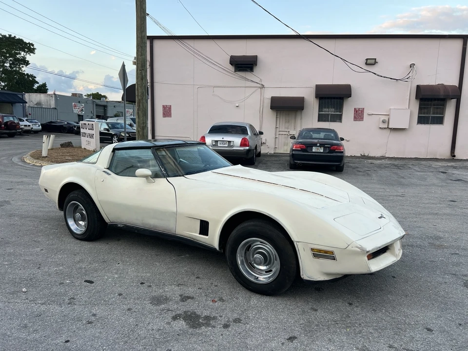 1980 Chevrolet Corvette C3 - Image 12 of 21