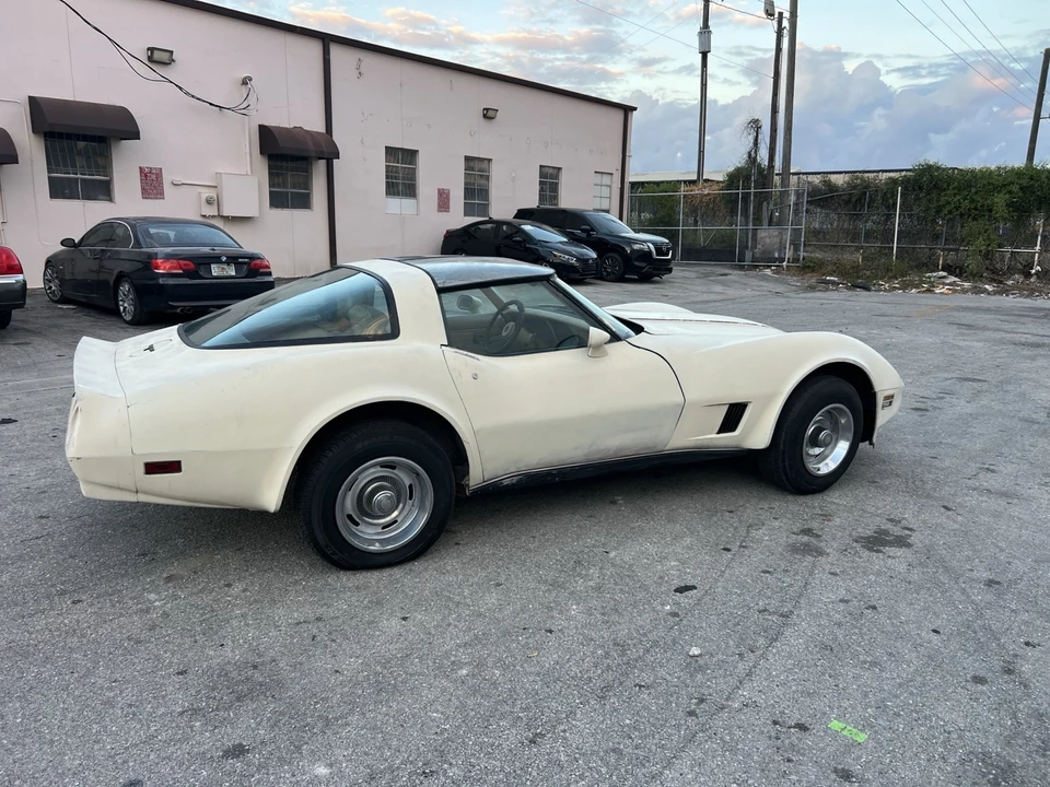 1980 Chevrolet Corvette C3 - Image 10 of 21