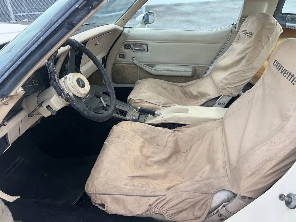 1980 Chevrolet Corvette C3 - Image 16 of 21