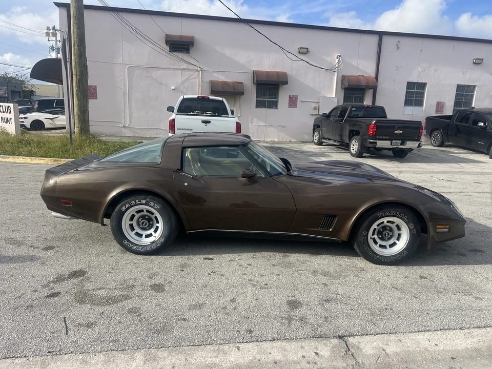 1980 Chevrolet Corvette C3 - Image 12 of 21
