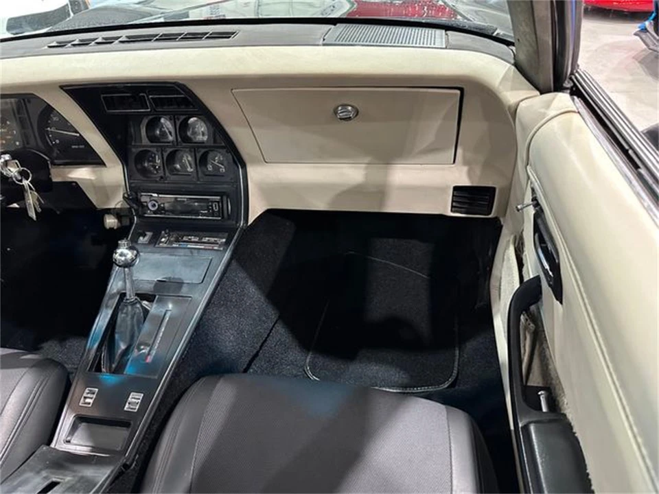 1980 Chevrolet Corvette C3 - Image 12 of 30