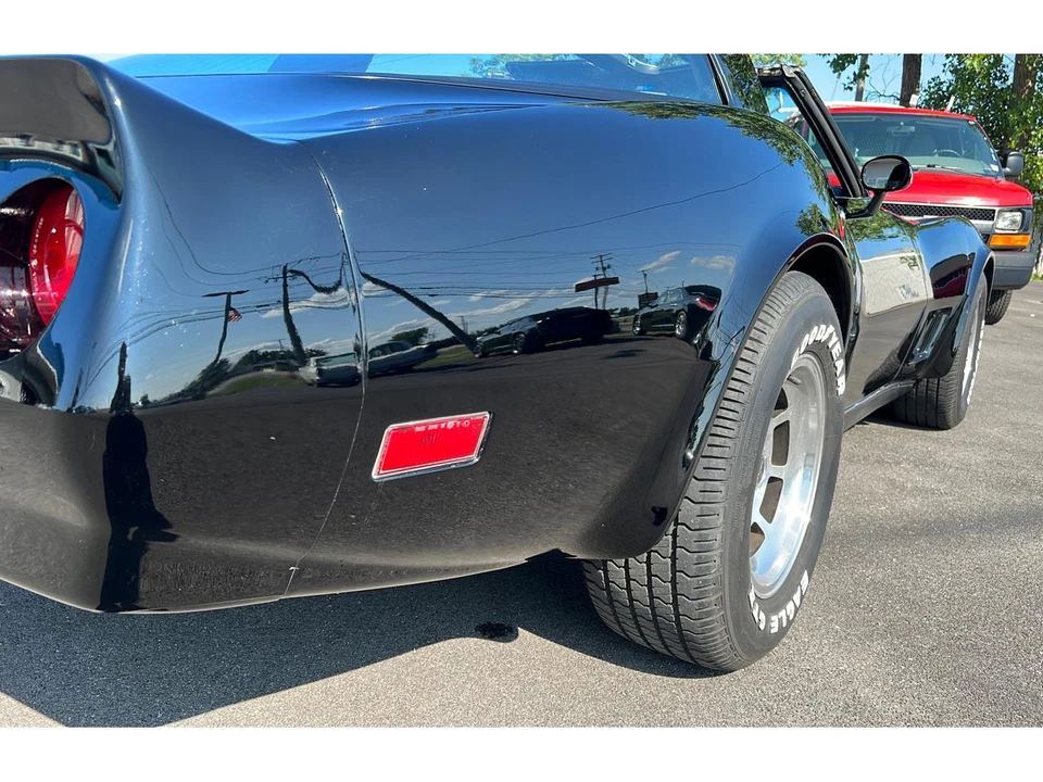 1980 Chevrolet Corvette C3 - Image 16 of 31