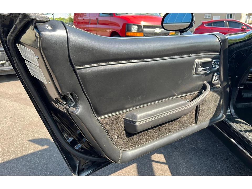 1980 Chevrolet Corvette C3 - Image 17 of 31