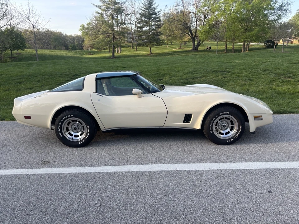 1980 Chevrolet Corvette C3 - Image 12 of 31