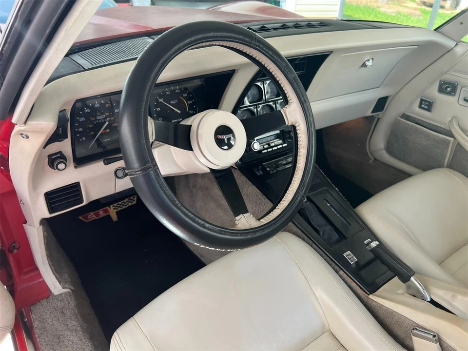1980 Chevrolet Corvette C3 - Image 11 of 31
