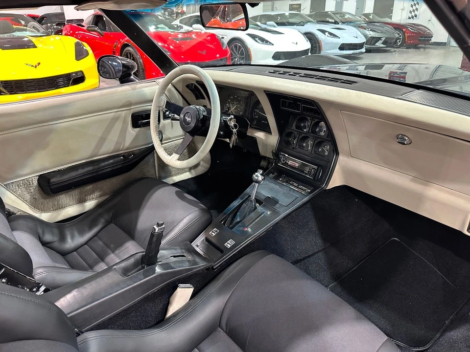 1980 Chevrolet Corvette C3 - Image 12 of 21