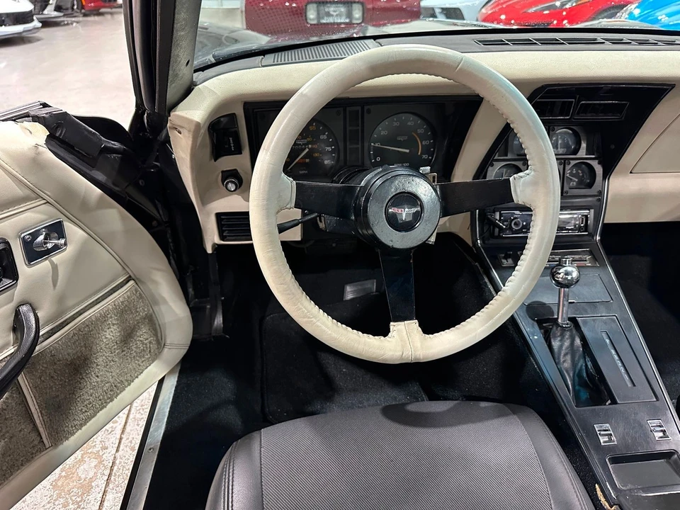 1980 Chevrolet Corvette C3 - Image 8 of 21