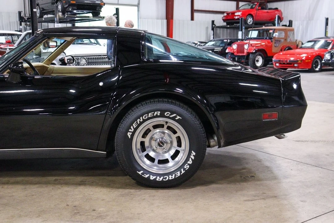 1980 Chevrolet Corvette C3 - Image 5 of 12