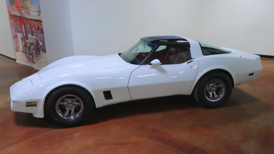 1980 Chevrolet Corvette C3 - Image 2 of 9
