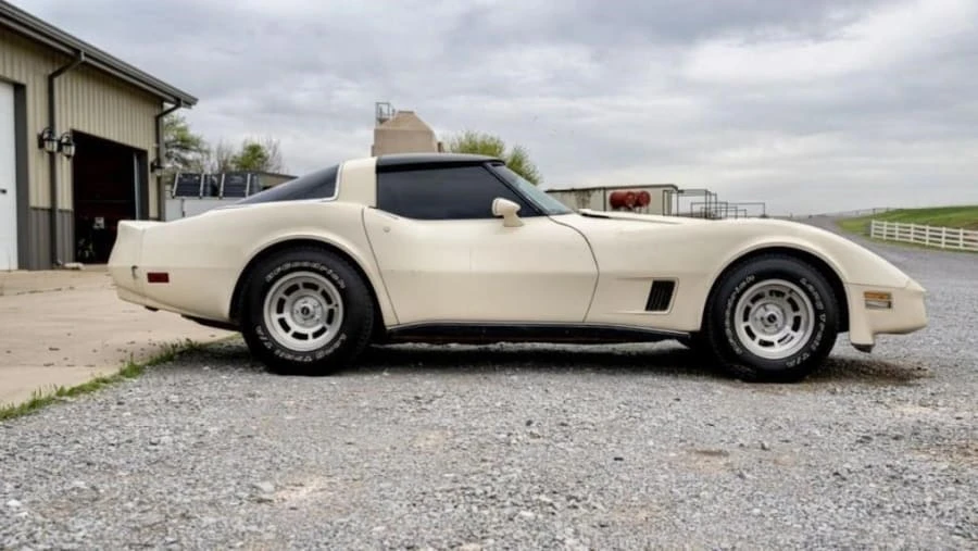 1980 Chevrolet Corvette C3 - Image 2 of 5