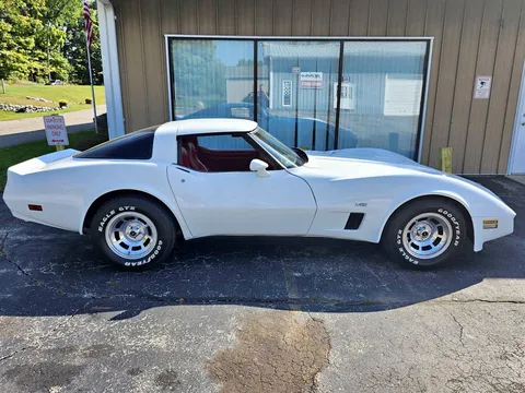 1980 Chevrolet Corvette Coupe 2D
