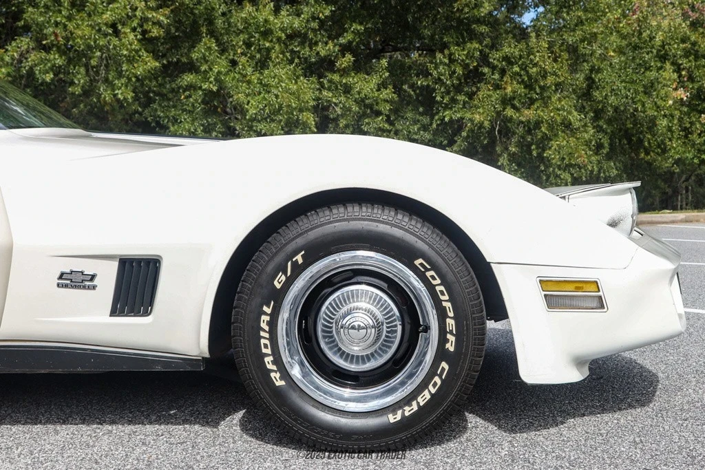 1980 Chevrolet Corvette C3 - Image 11 of 12