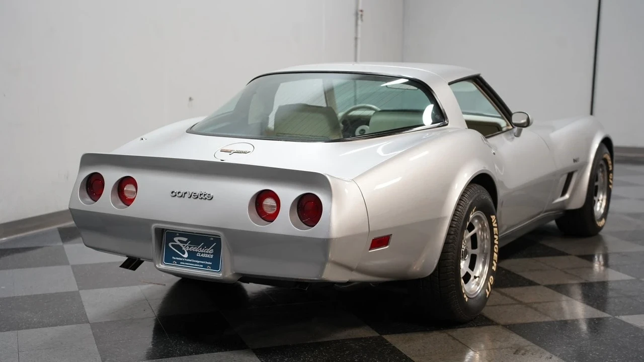 1980 Chevrolet Corvette C3 - Image 11 of 21