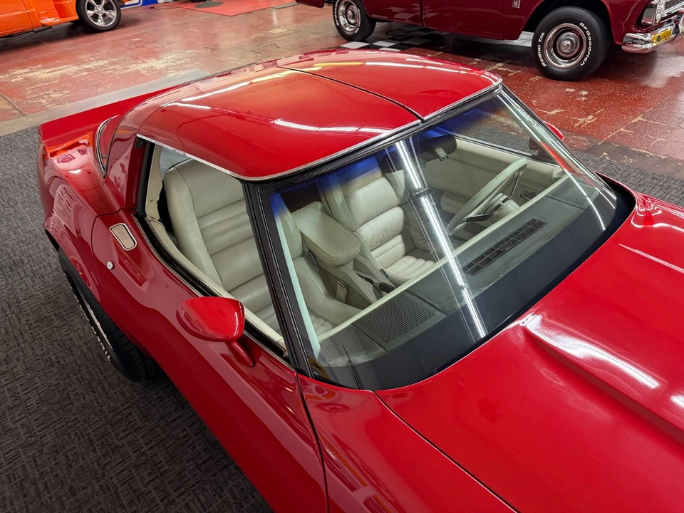 1980 Chevrolet Corvette C3 - Image 11 of 31