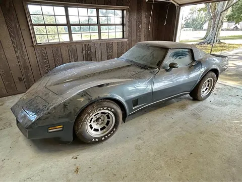 1980 Chevrolet Corvette T-tops