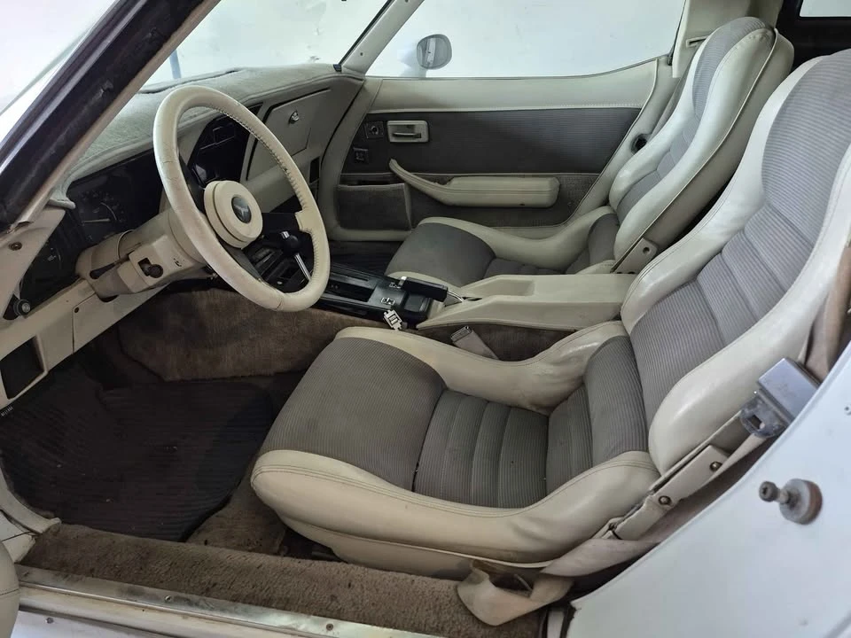 1980 Chevrolet Corvette C3 - Image 10 of 12