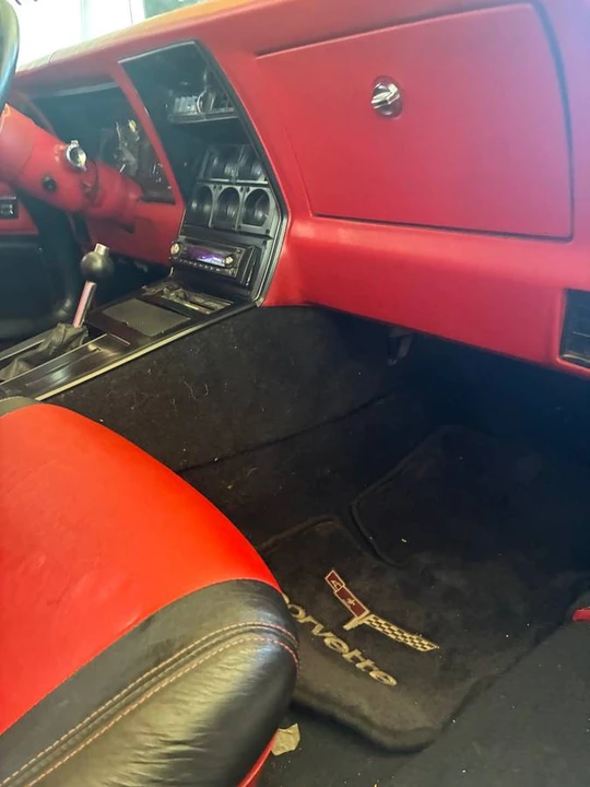 1980 Chevrolet Corvette C3 - Image 11 of 24