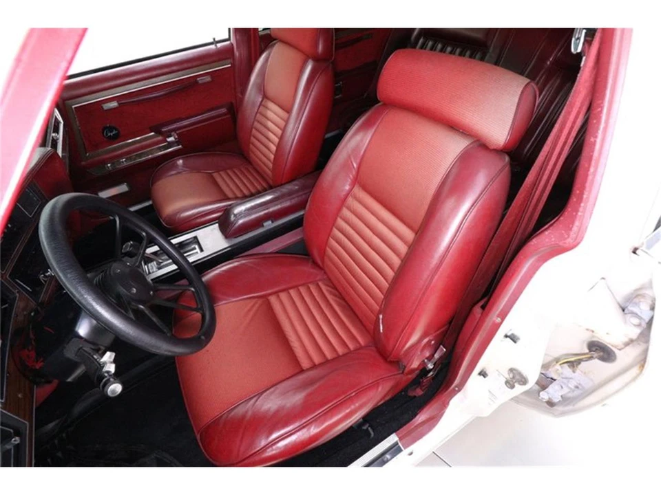 1980 Chrysler LeBaron - Image 19 of 31