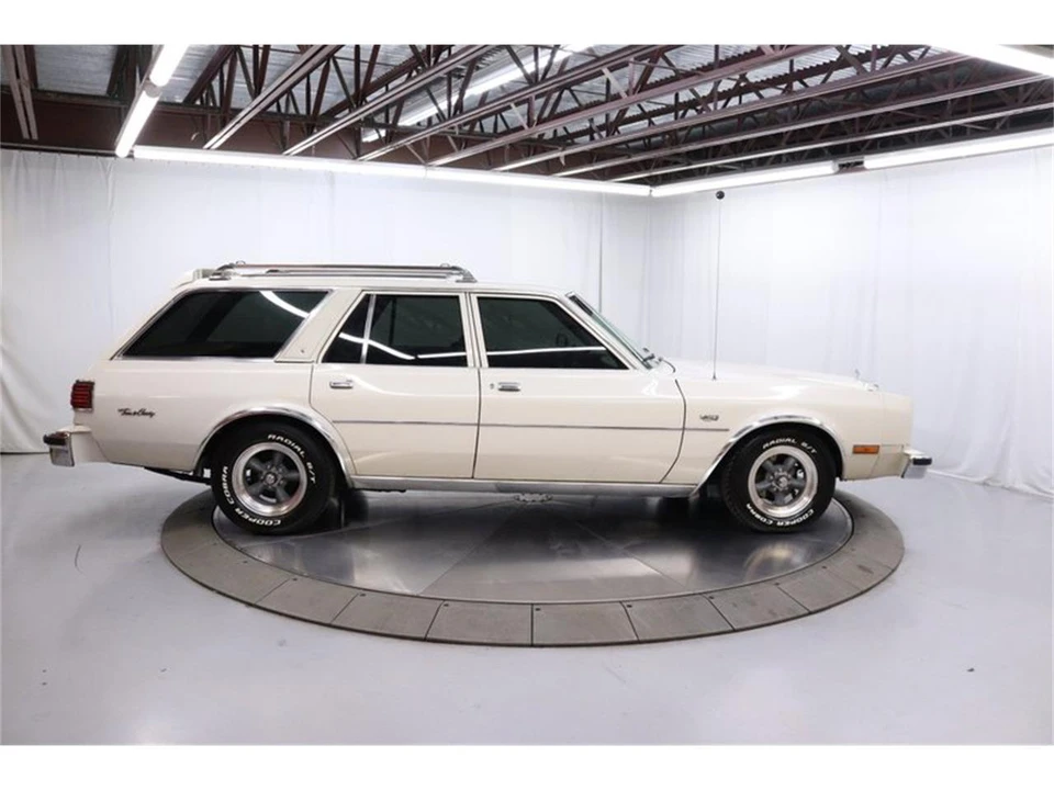 1980 Chrysler LeBaron - Image 7 of 31