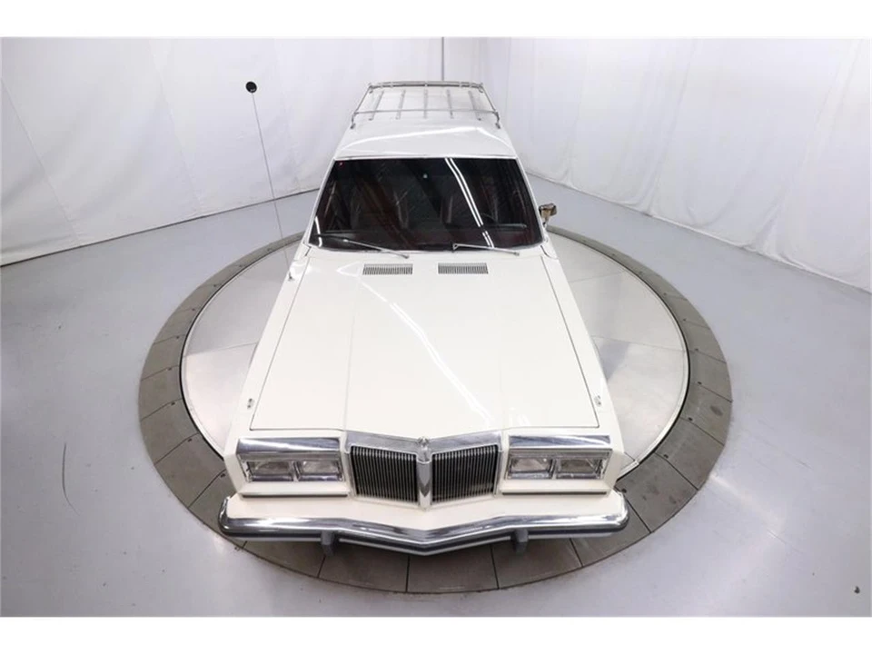 1980 Chrysler LeBaron - Image 9 of 31