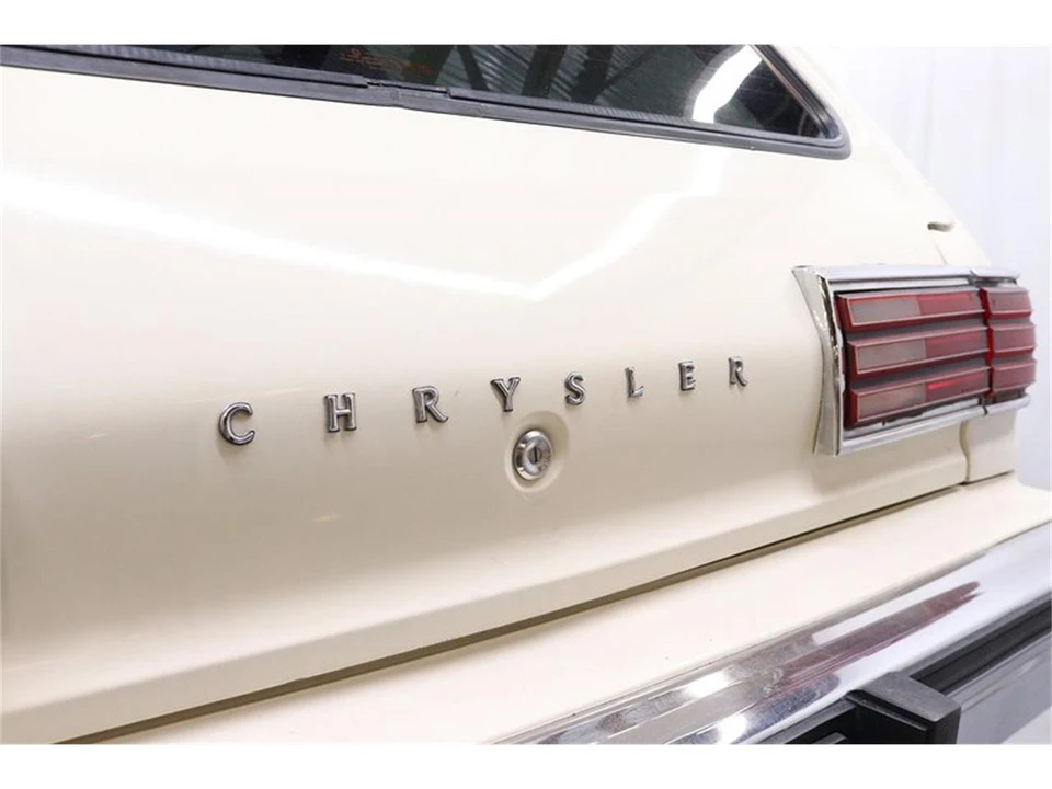 1980 Chrysler LeBaron - Image 15 of 31