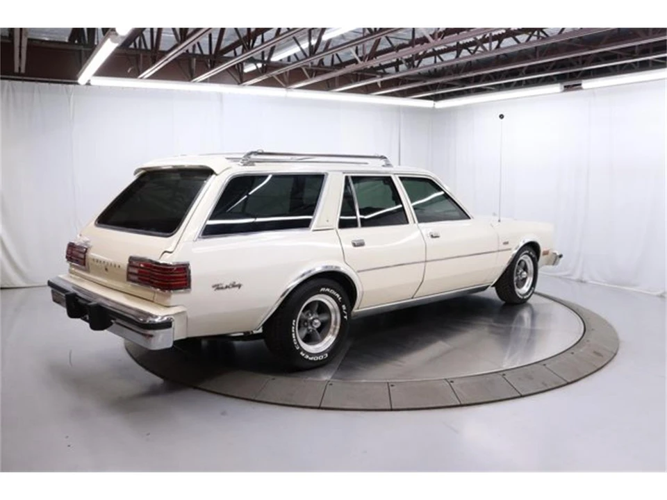 1980 Chrysler LeBaron - Image 7 of 31