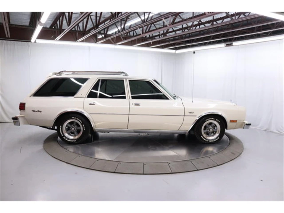 1980 Chrysler LeBaron - Image 8 of 31