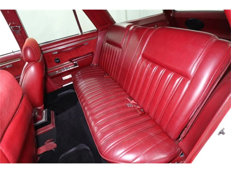 1980 Chrysler LeBaron - Image 18 of 31