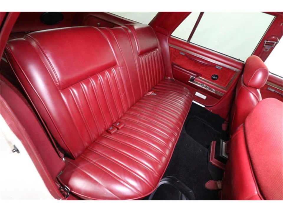 1980 Chrysler LeBaron - Image 19 of 31