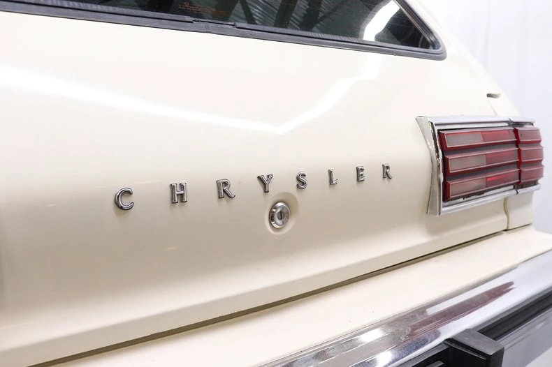 1980 Chrysler LeBaron - Image 15 of 31