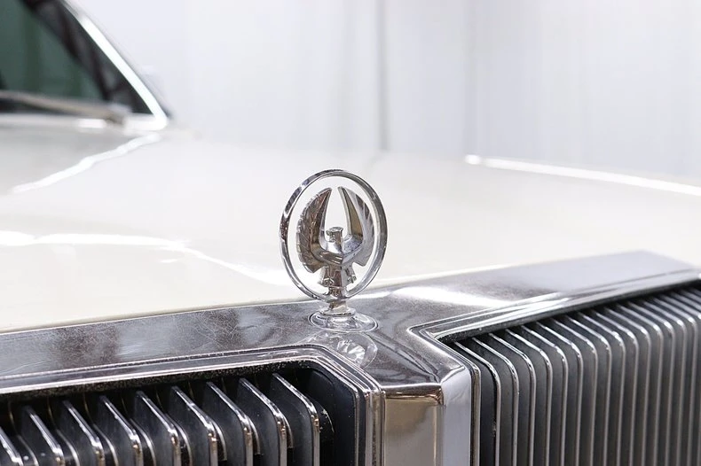 1980 Chrysler LeBaron - Image 11 of 31