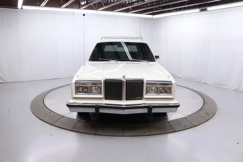 1980 Chrysler LeBaron - Image 8 of 31