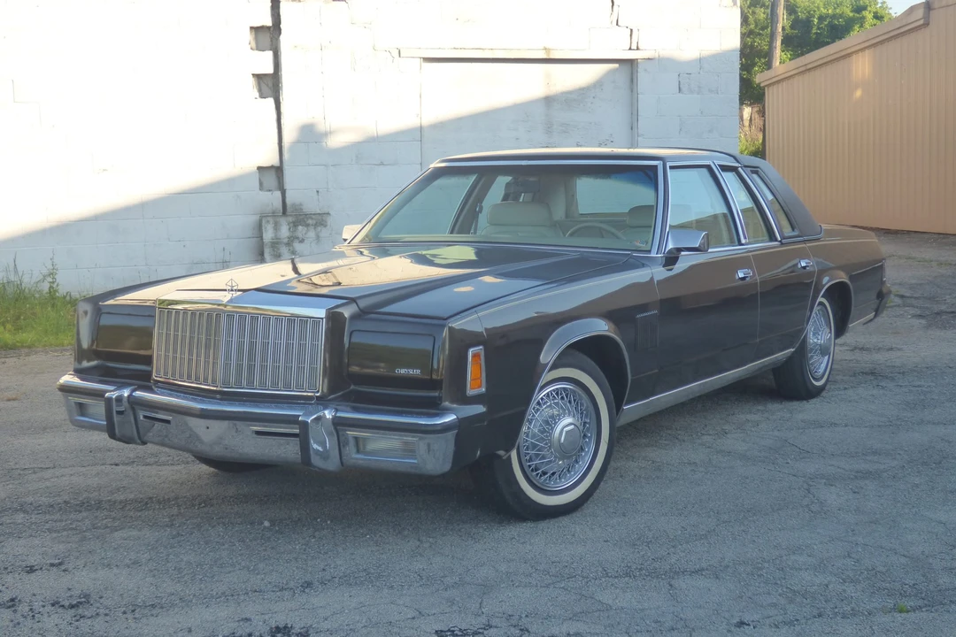 1980 Chrysler New Yorker - Image 4 of 31