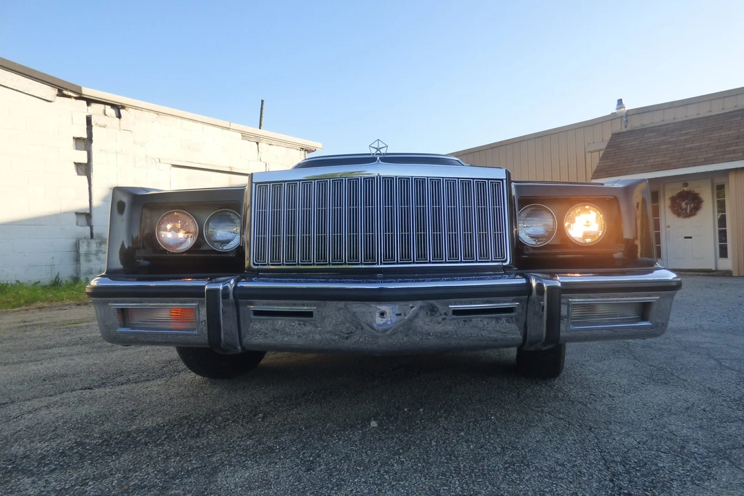 1980 Chrysler New Yorker - Image 20 of 31