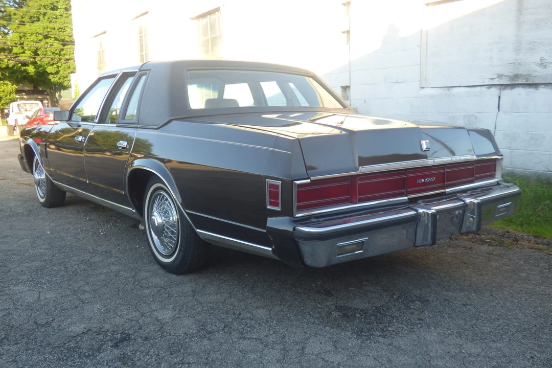 1980 Chrysler New Yorker - Image 15 of 31