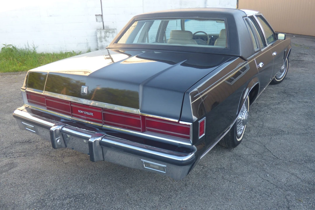 1980 Chrysler New Yorker - Image 12 of 31